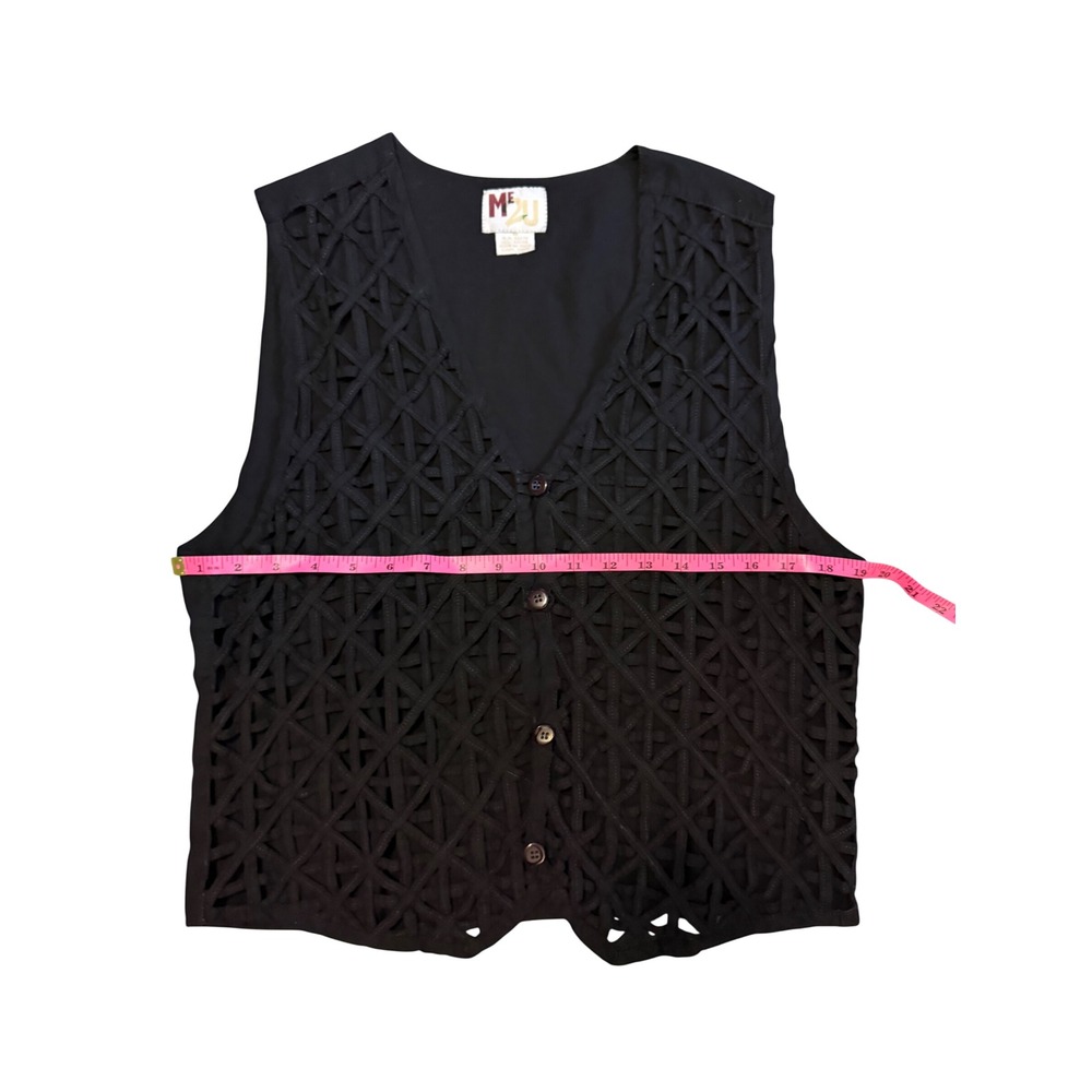 Vintage Me 2 U Black Rayon Lattice Cutout Button Front Vest Sleeveless Top - Picture 3 of 5